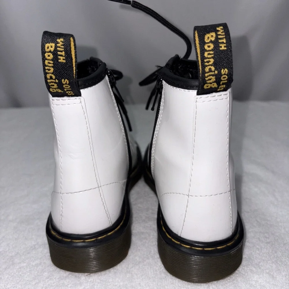 Dr Martens 1460 J Patent White Leather Lace Up Boots Kids US 2 Zipper